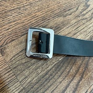 michael kors belt